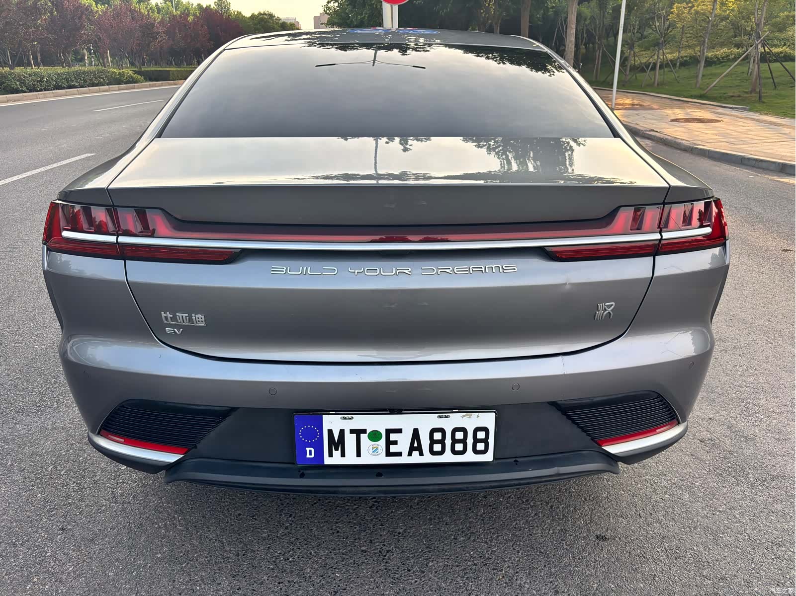 BYD Han, 2022 18