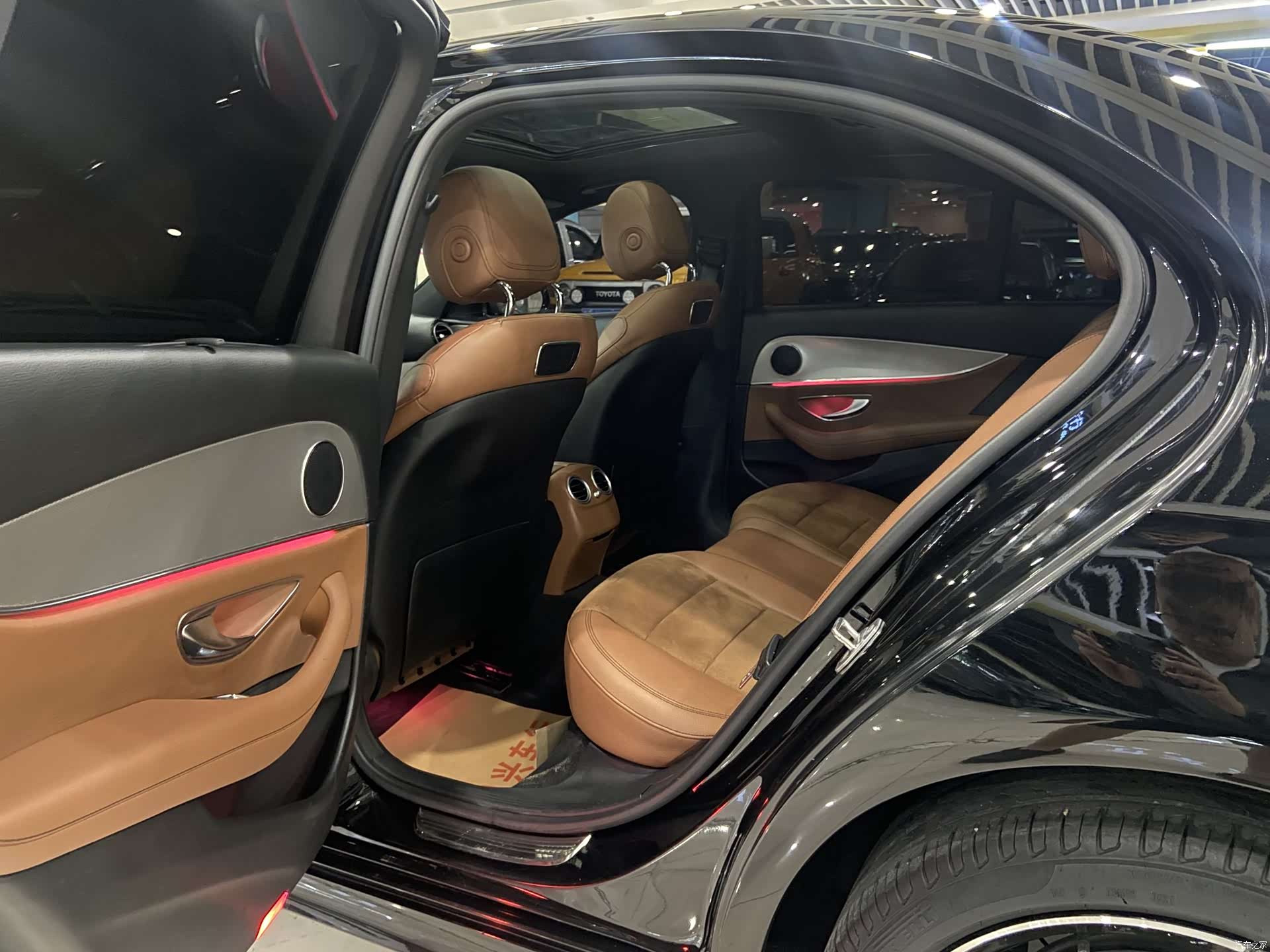 Mercedes-Benz E-Class, 2018 6