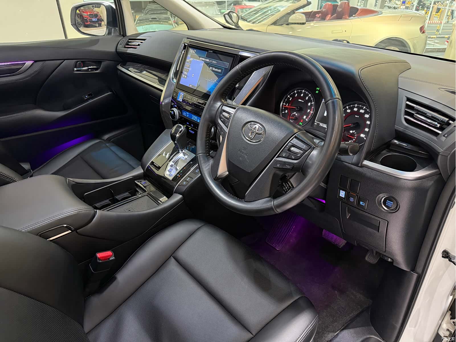 Toyota Alphard, 2018 4