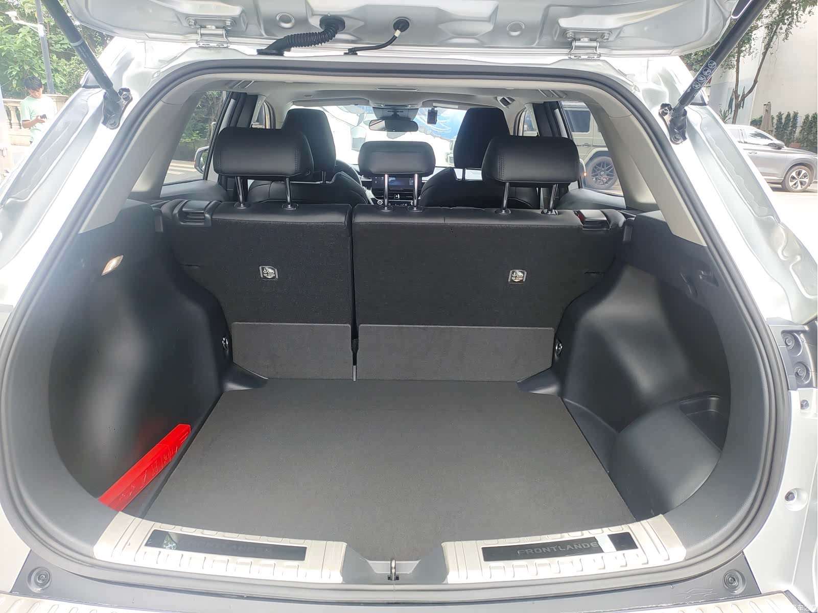 Toyota Frontlander, 2024 13