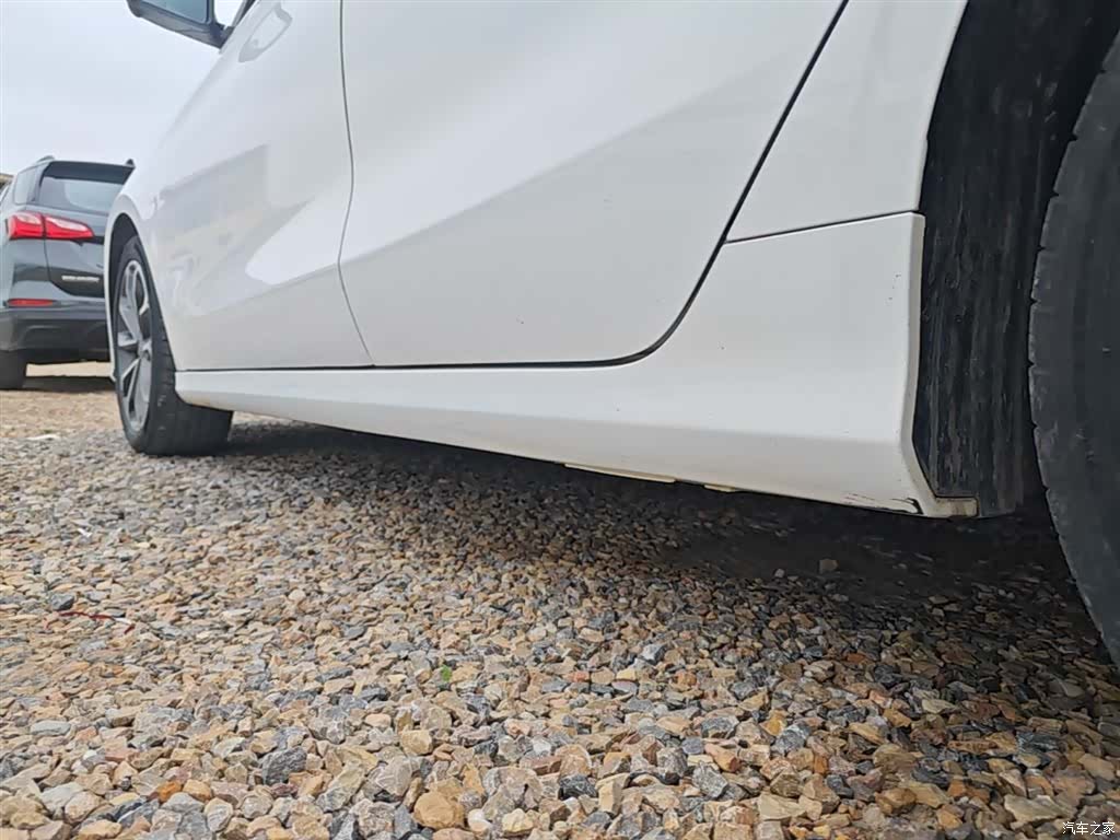 Geely Binray, 2021 22