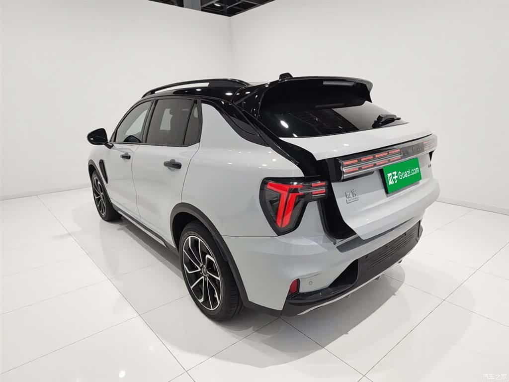 Lynk & Co 01, 2023 23