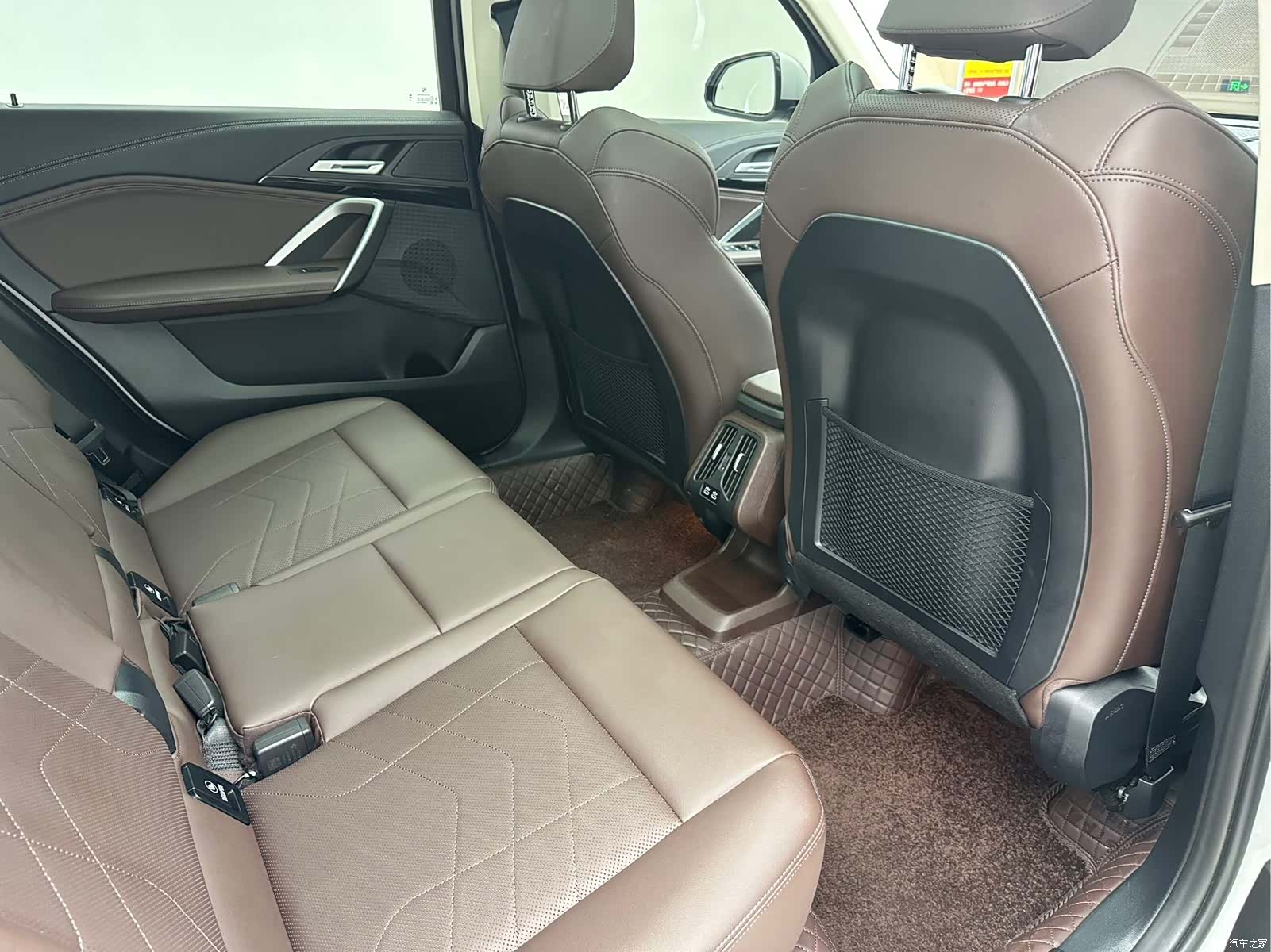 BMW X1, 2023 12