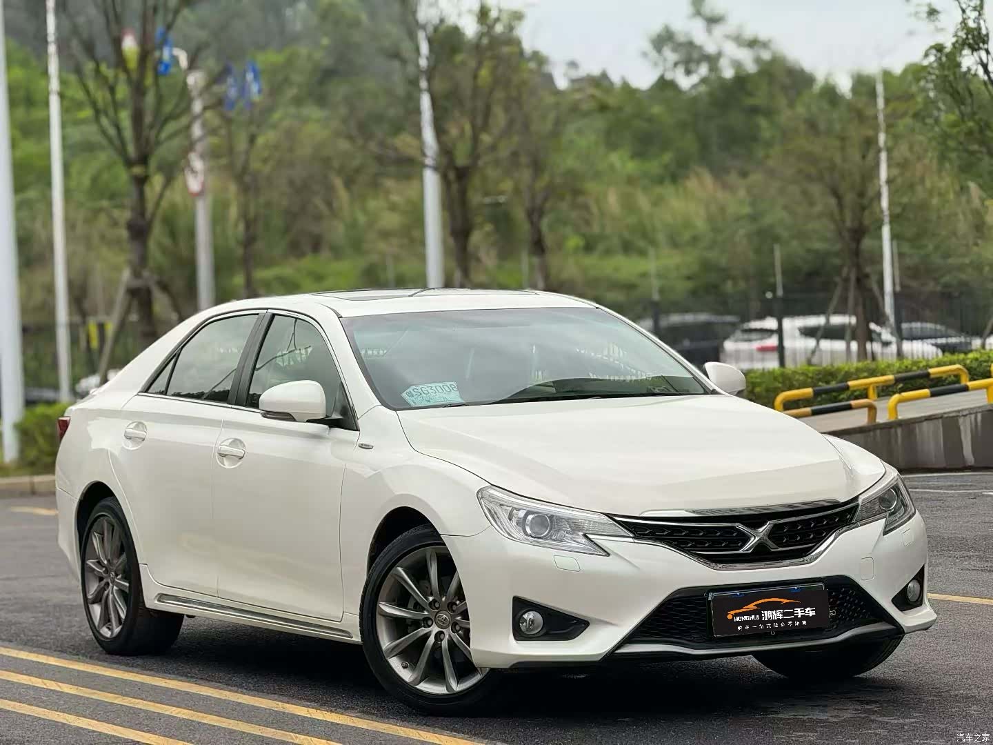 Toyota 2.5V, 2016 3