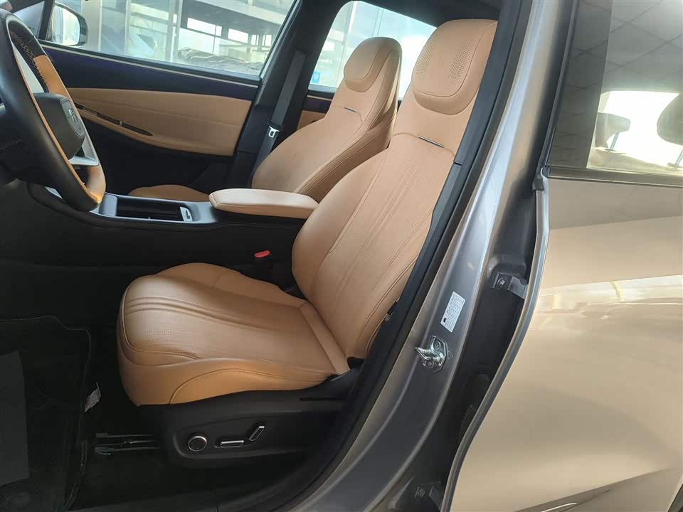 Geely Galaxy Galaxy L7