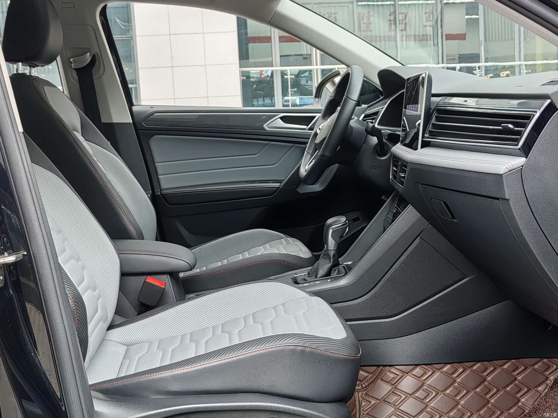 Volkswagen Tiguan, 2023 21