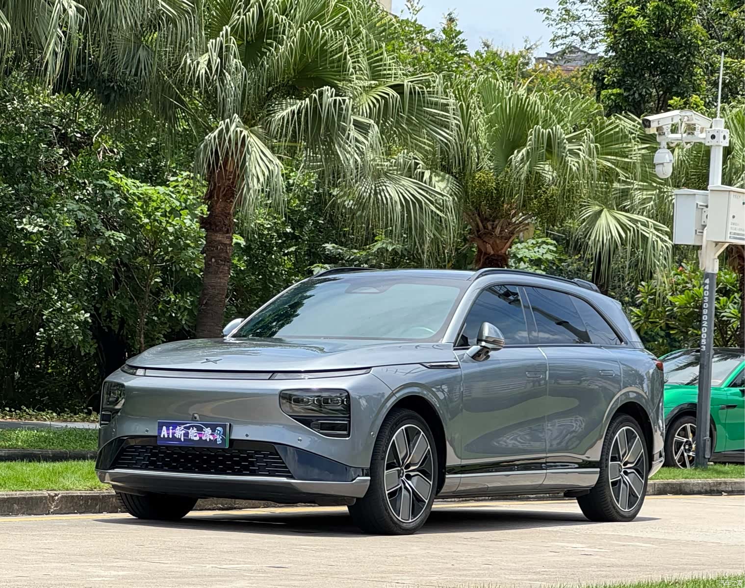 Xpeng G9, 2023 1