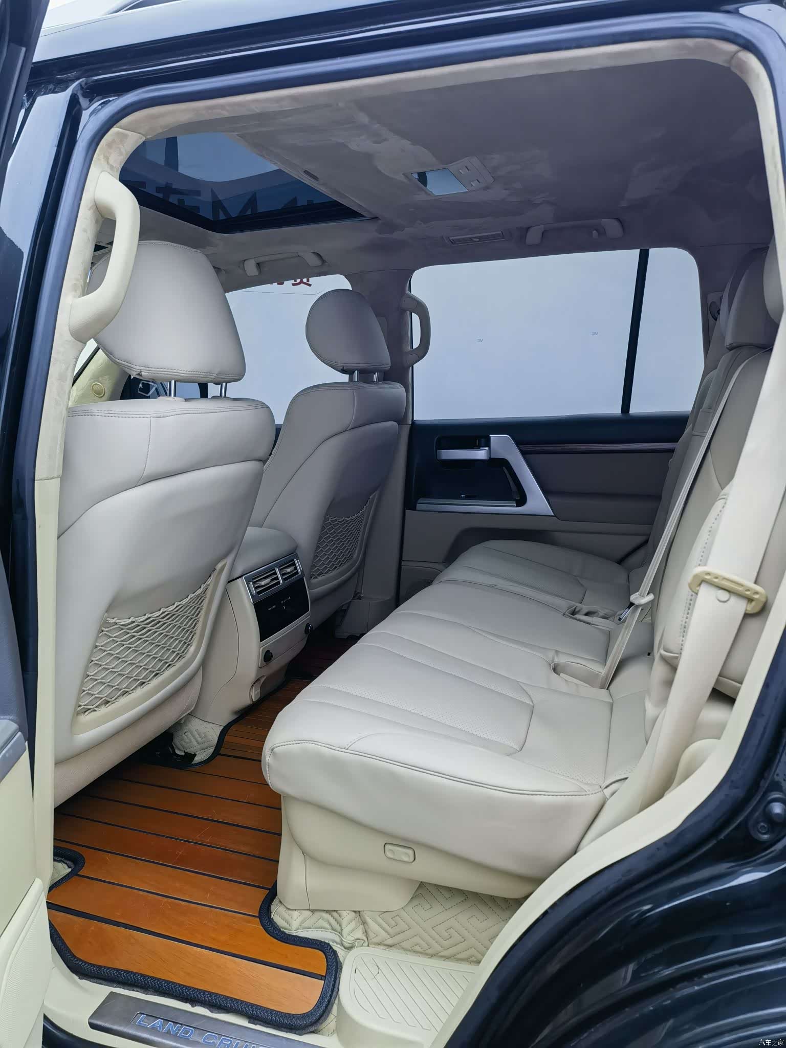 Toyota Land Cruiser, 2016 7