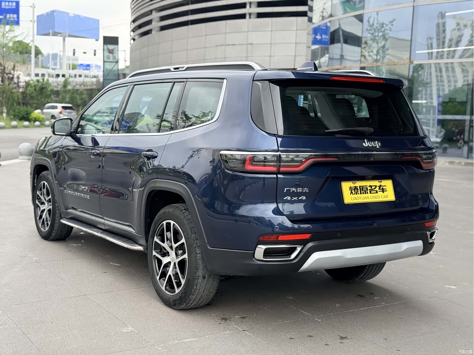 Jeep Grand Commander, 2022 все фото
