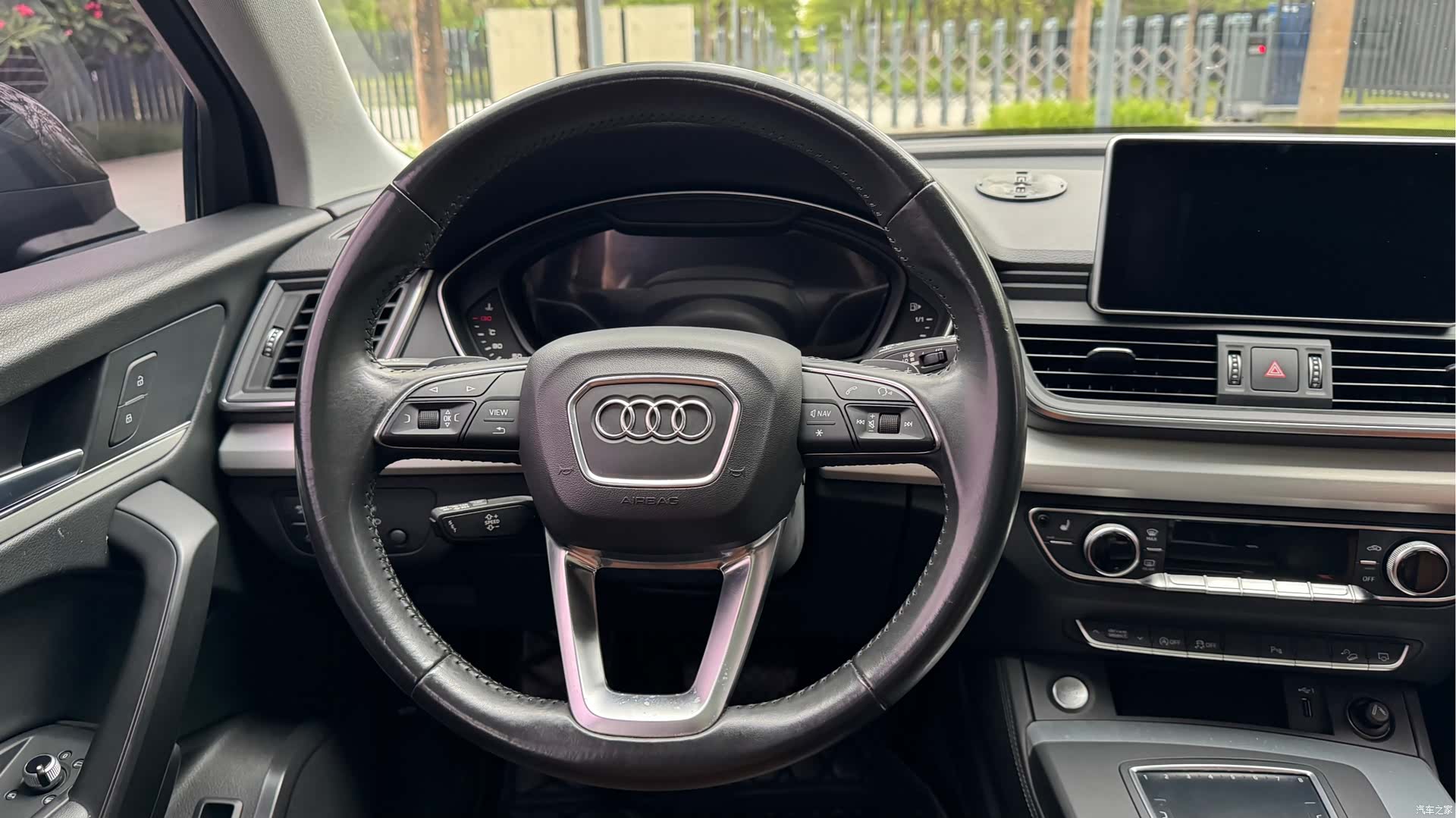 Audi Q5L, 2020 16