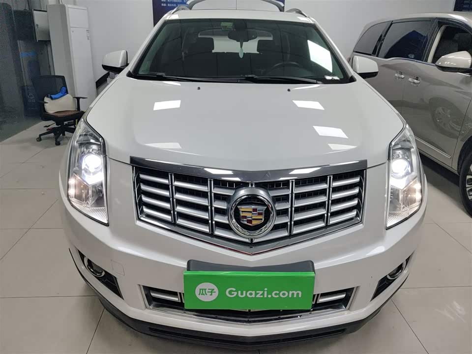 Cadillac SRX