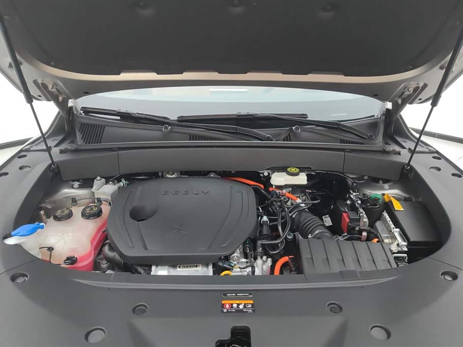 Geely Galaxy Galaxy L7