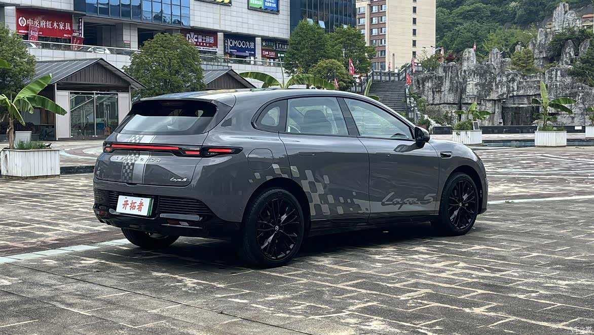 Leapmotor Lafa5, 2025 все фото