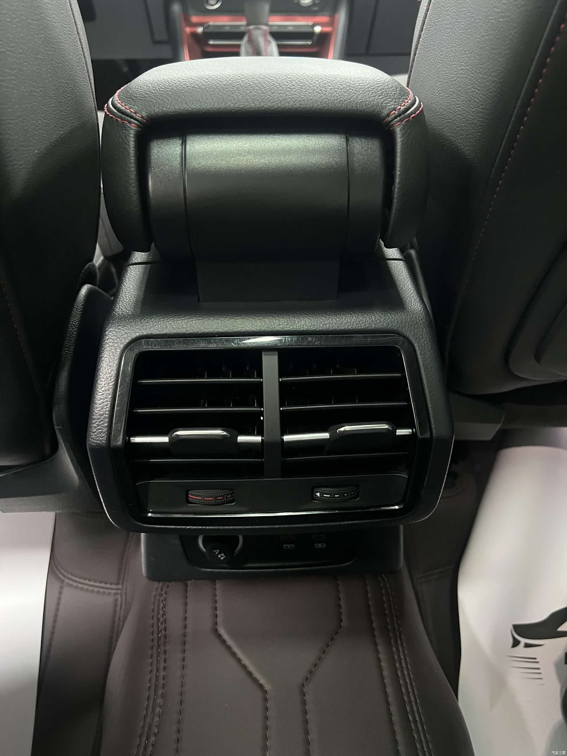 Audi Q3, 2021 18