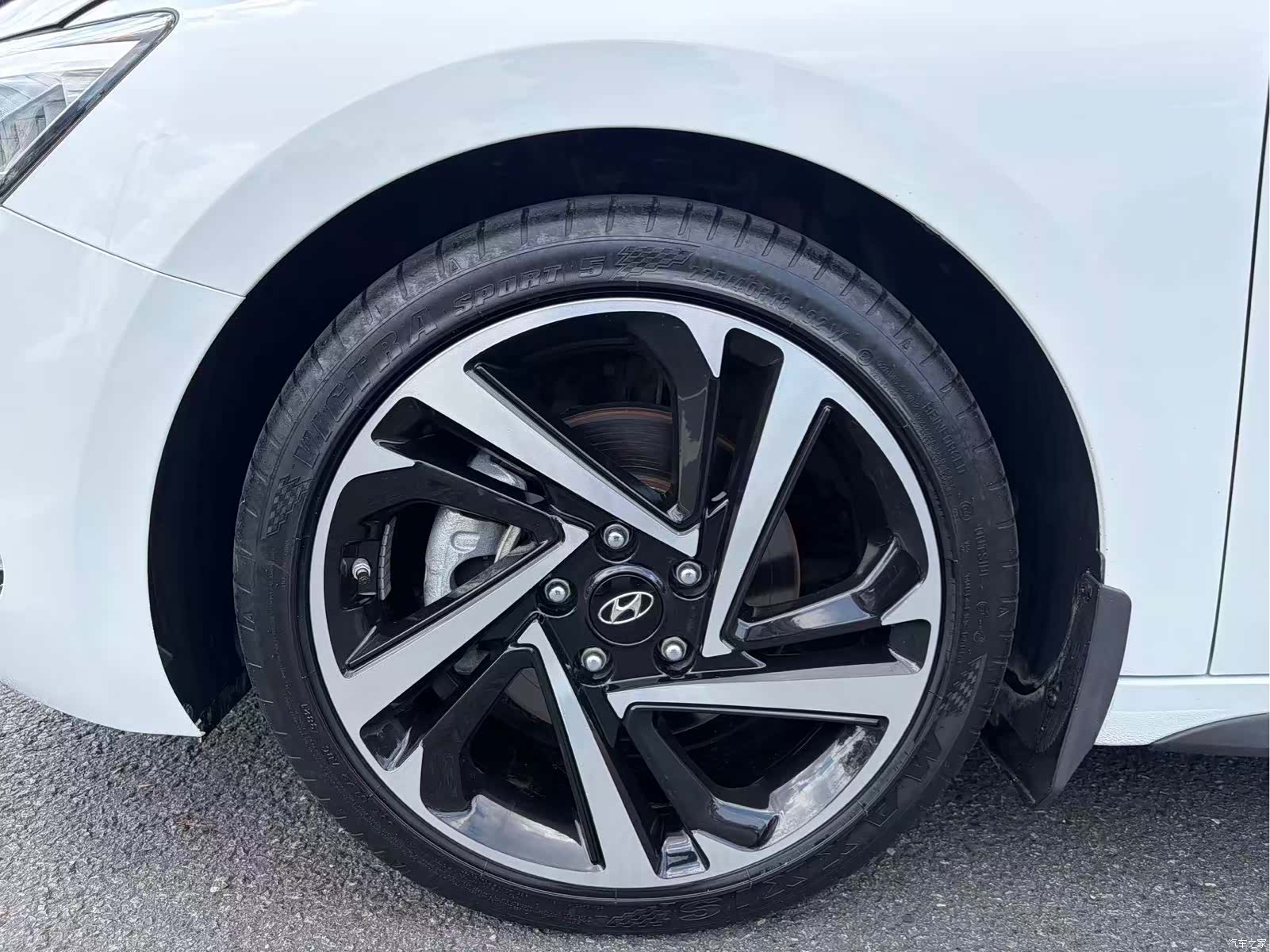 Hyundai Lafesta, 2020 13