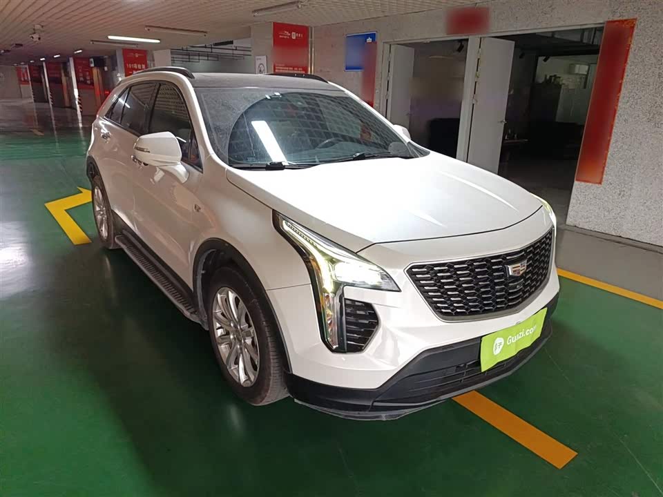 Cadillac XT4