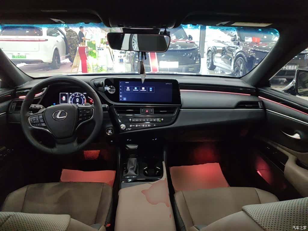 Lexus ES, 2024 10