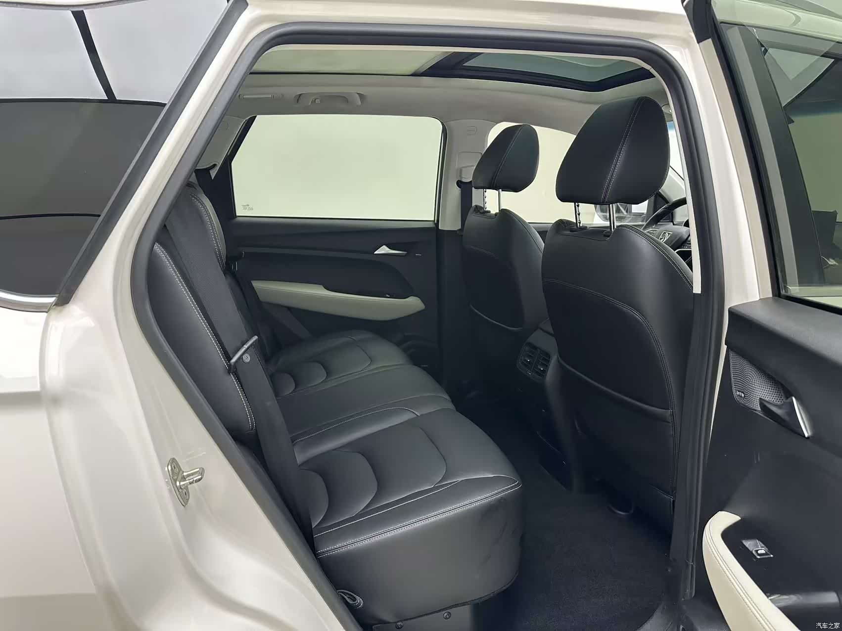 Wuling 530, 2018 15