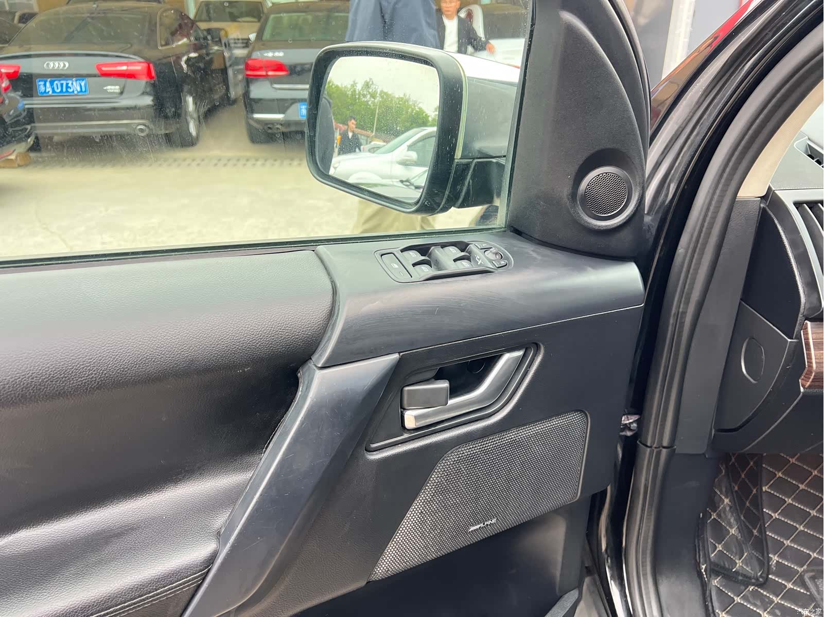Land Rover SD4, 2011 7