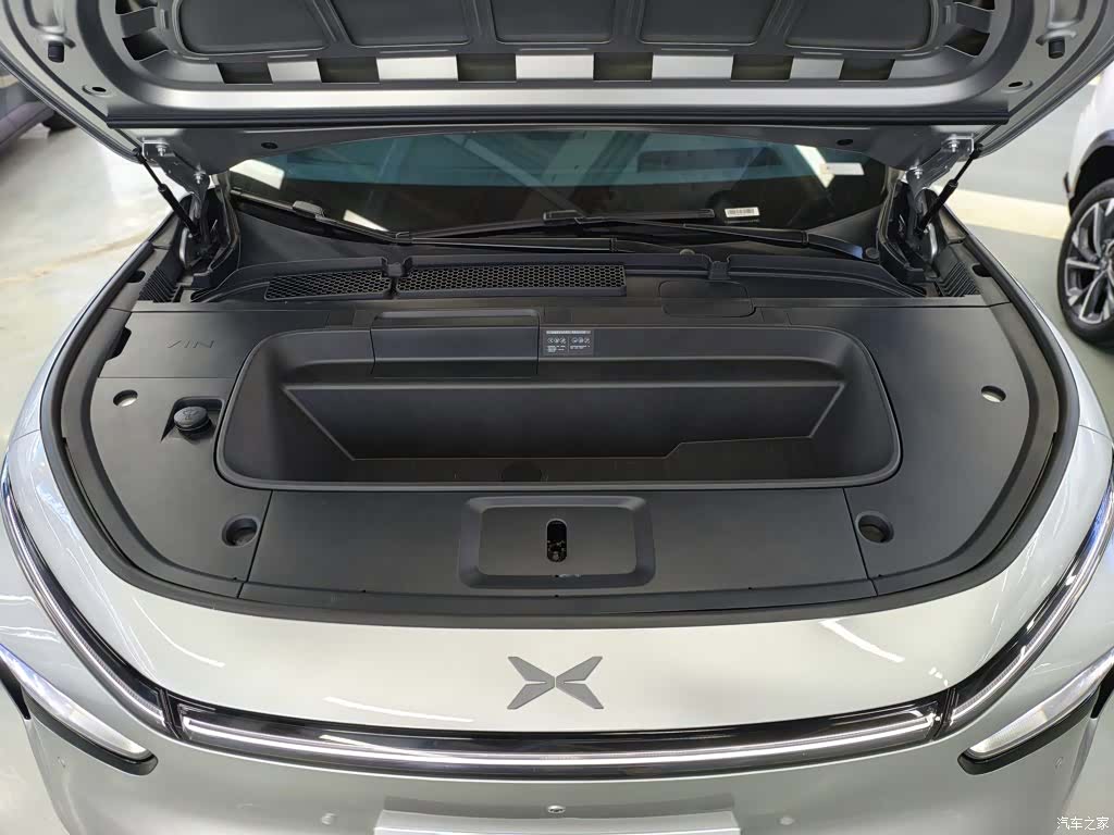 Xpeng G7, 2025 20