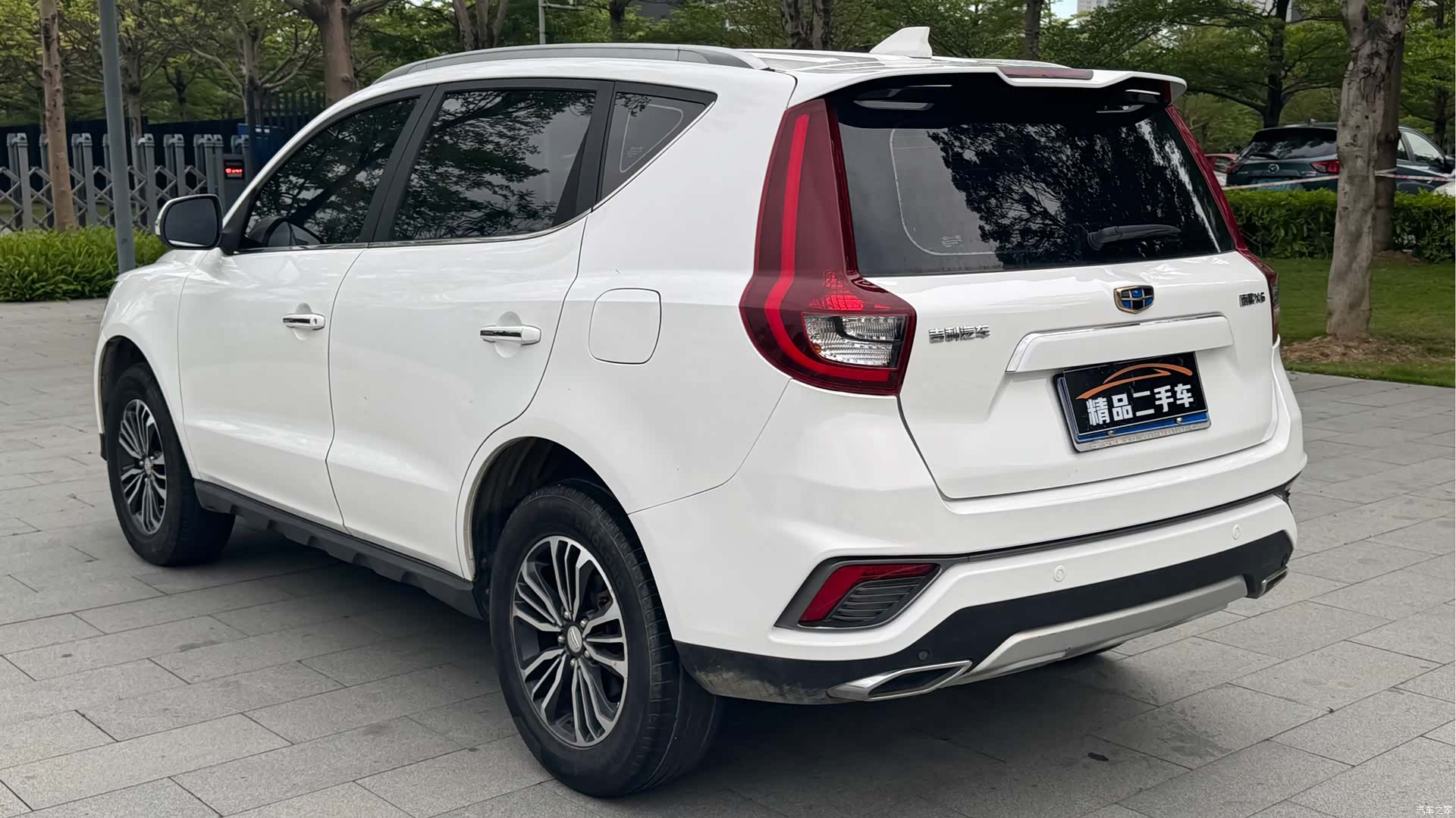 Geely X6, 2018 21