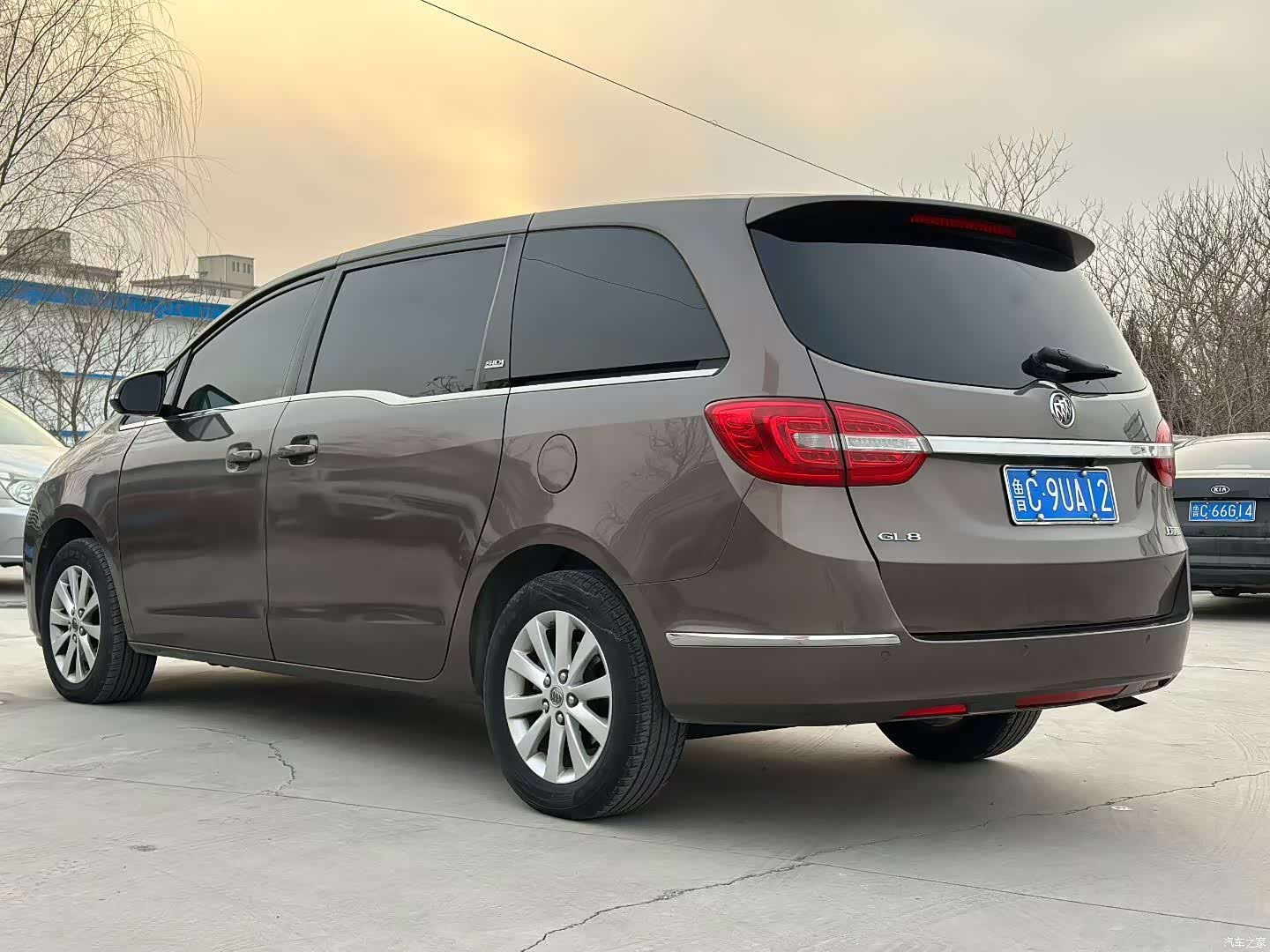 Buick GL8, 2016 3