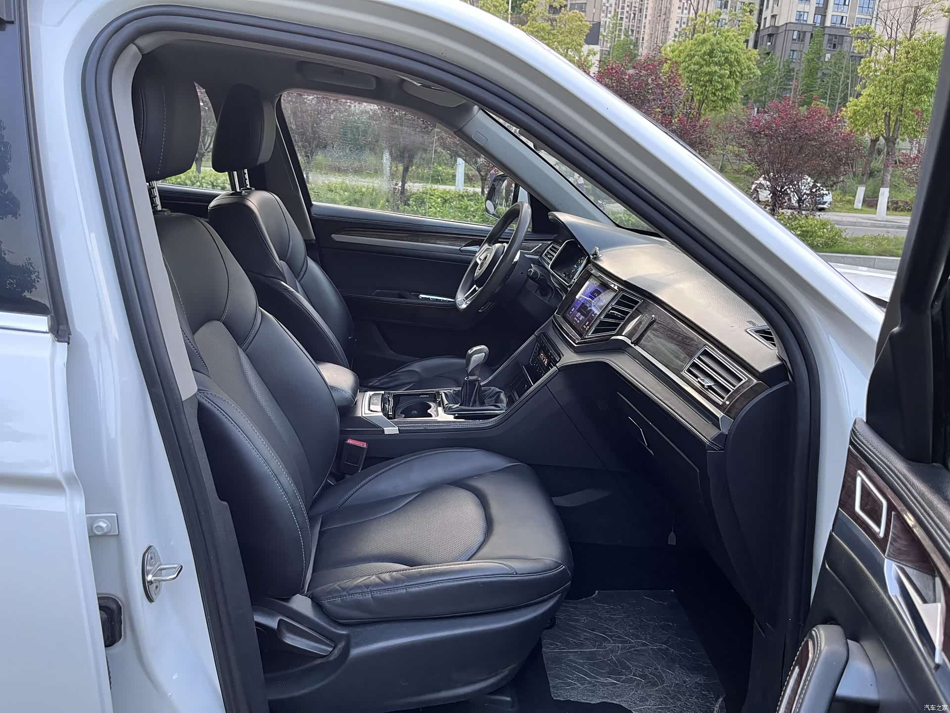 Zotye X7, 2017 9
