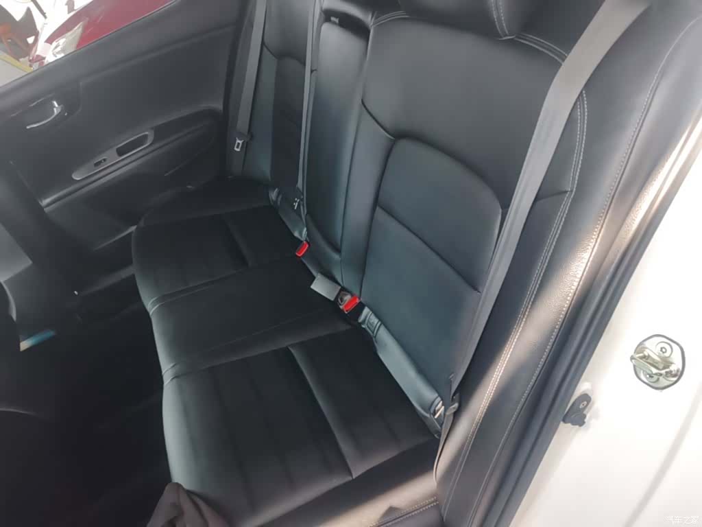 Kia K4, 2015 17