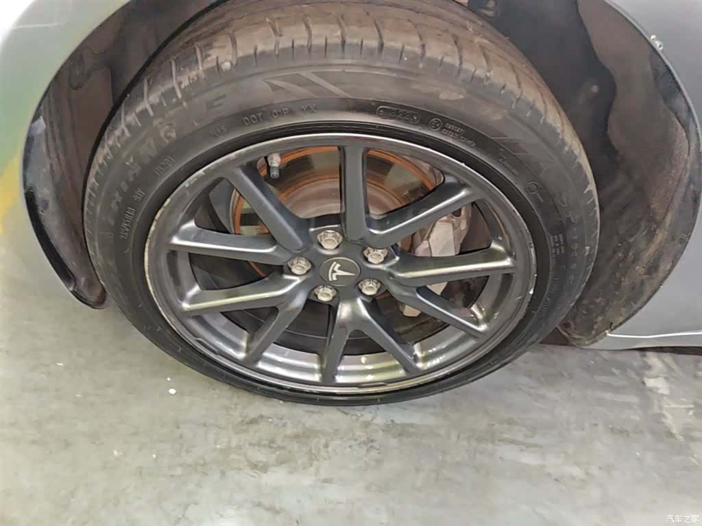 Tesla Model 3, 2020 23