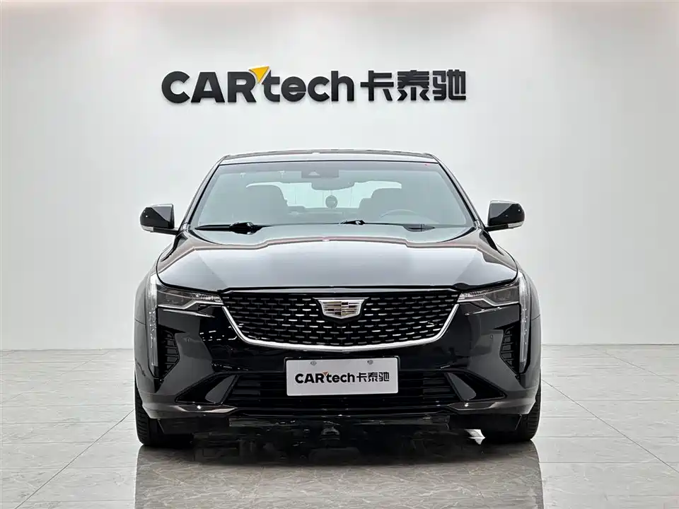 Cadillac CT4
