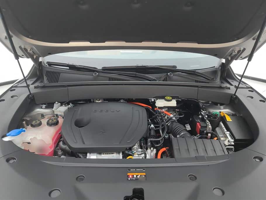 Geely Galaxy Galaxy L7