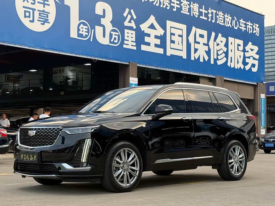 Cadillac XT6
