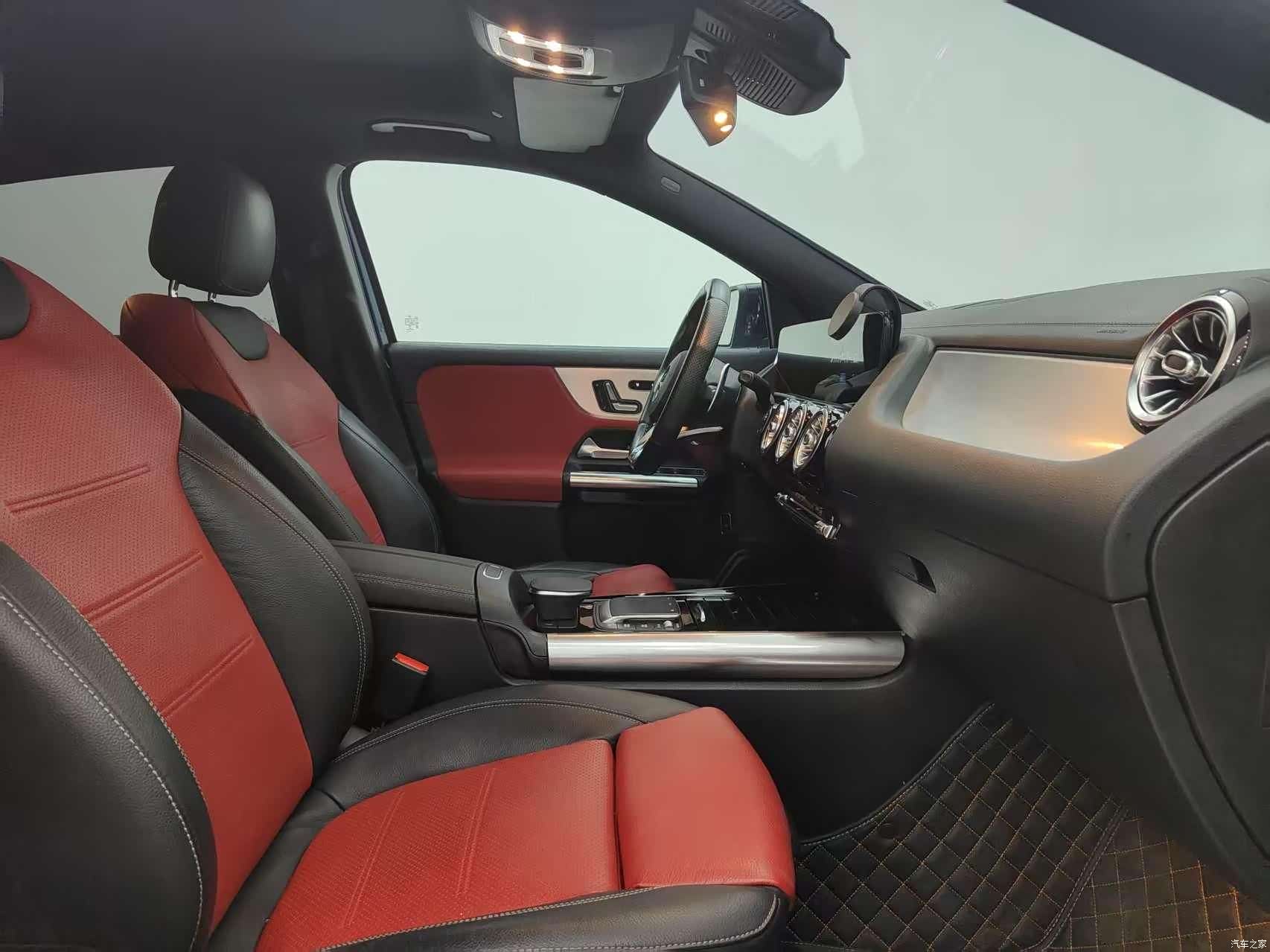 Mercedes-Benz GLA, 2021 14