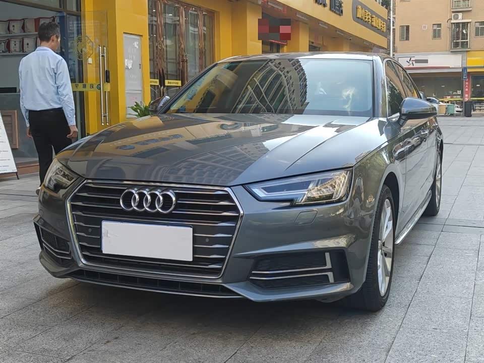 Audi A4L