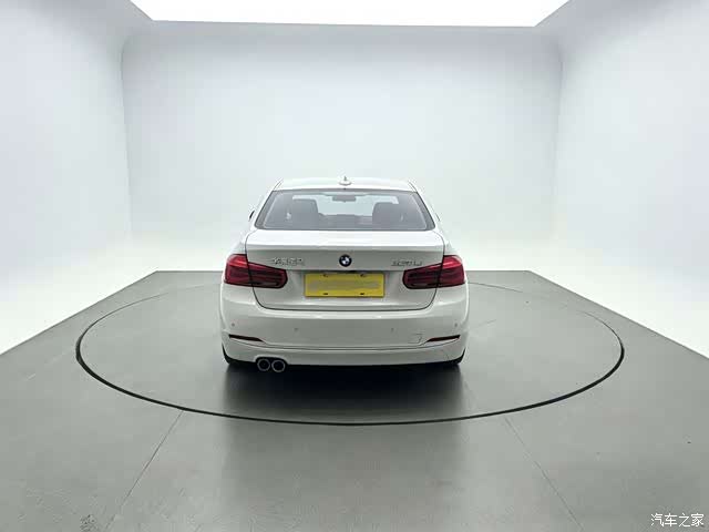 BMW 3 Series, 2017 все фото