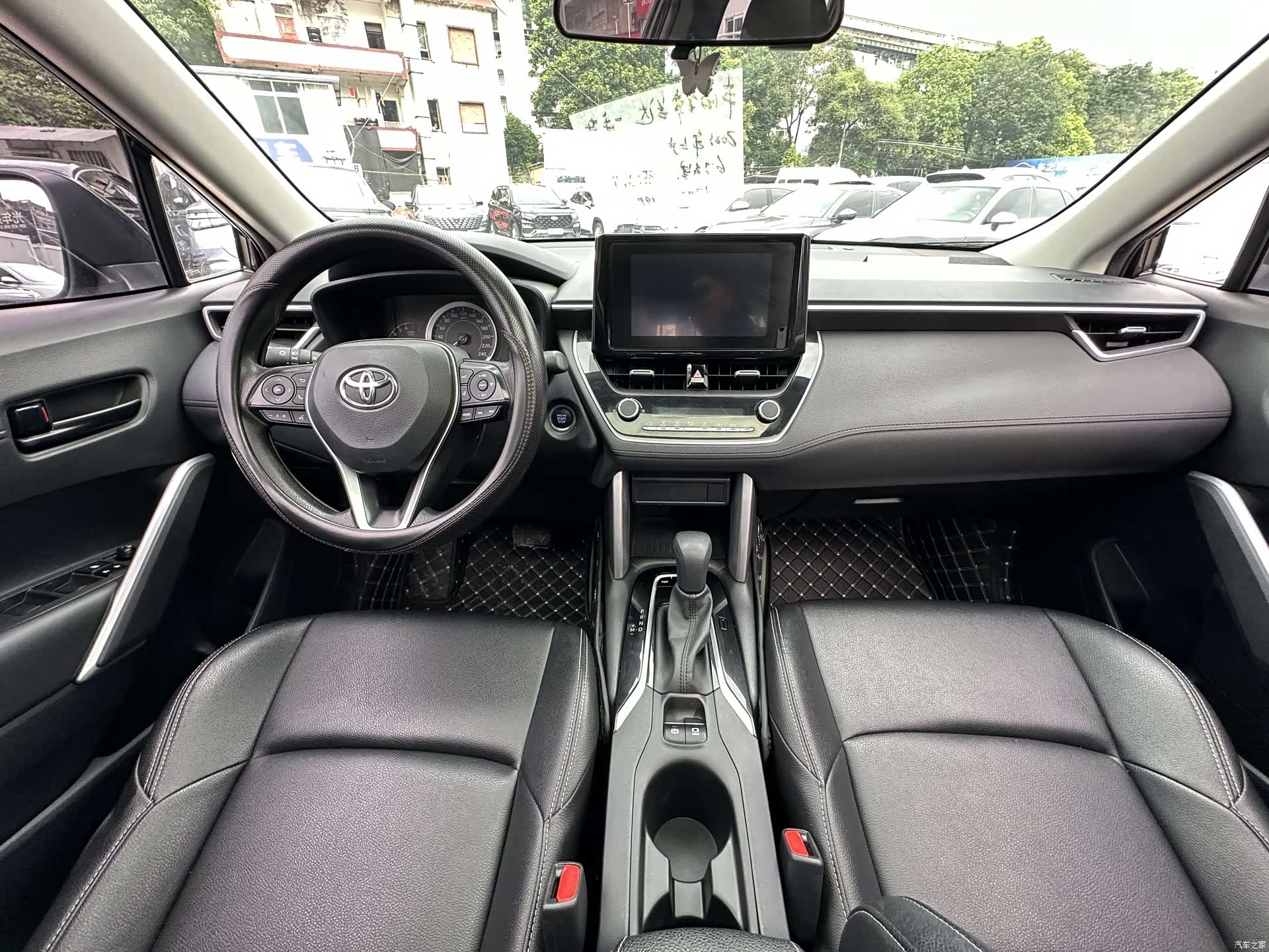 Toyota Frontlander, 2023 12