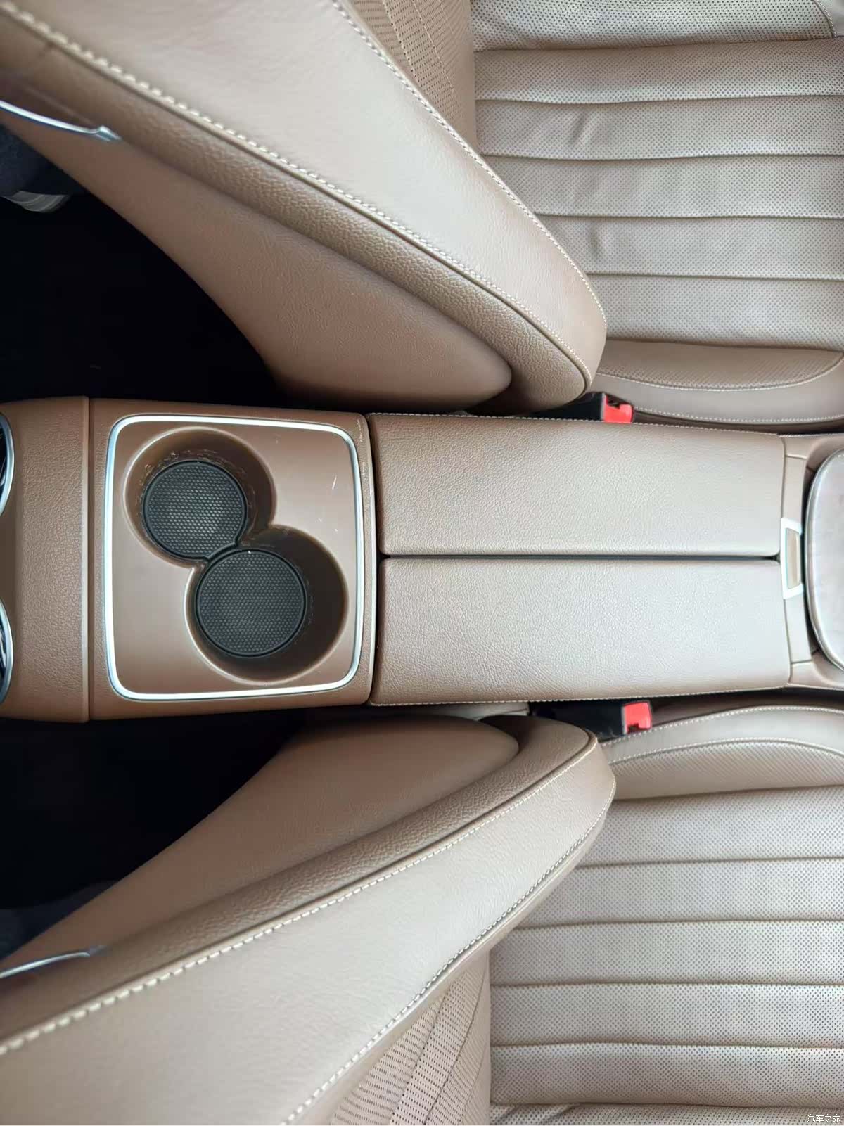 Mercedes-Benz E-Class, 2020 20