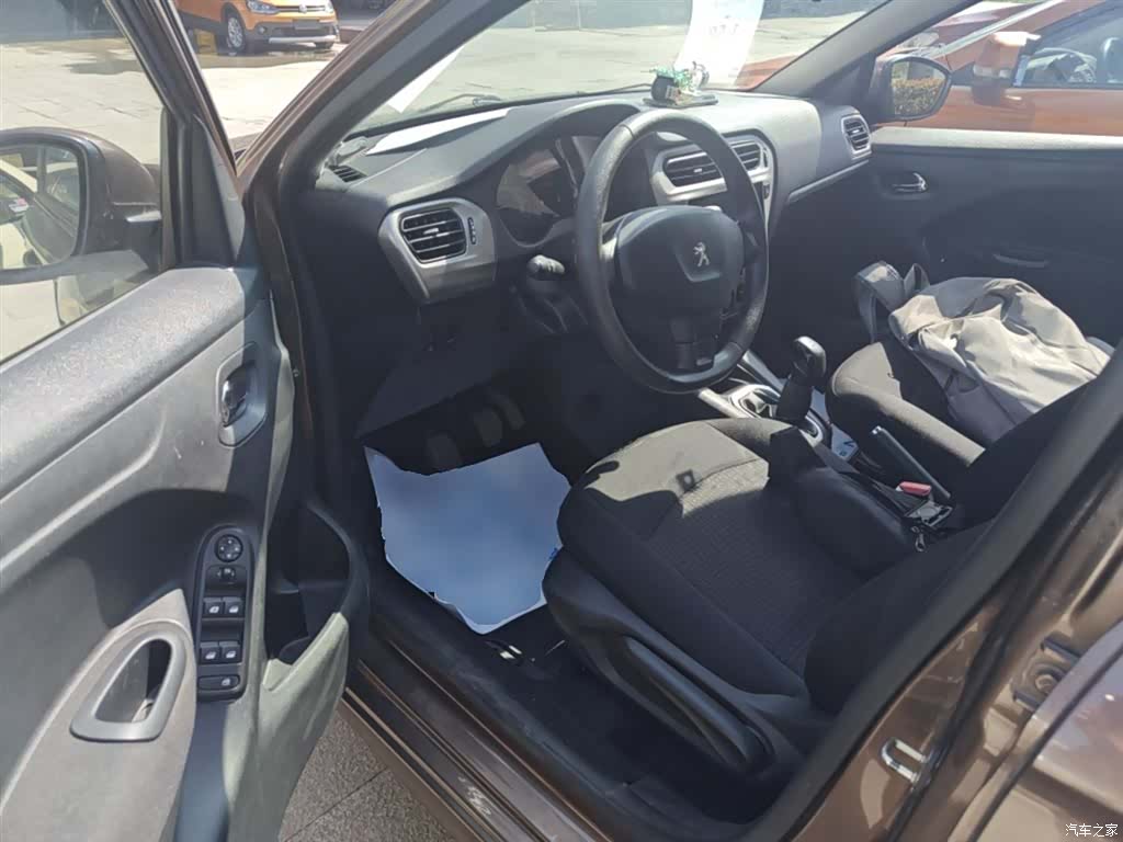 Peugeot 301, 2017 16