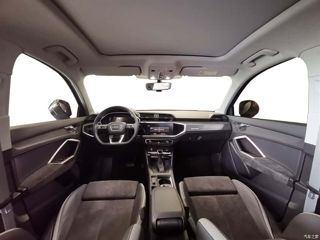 Audi Q3, 2021 13