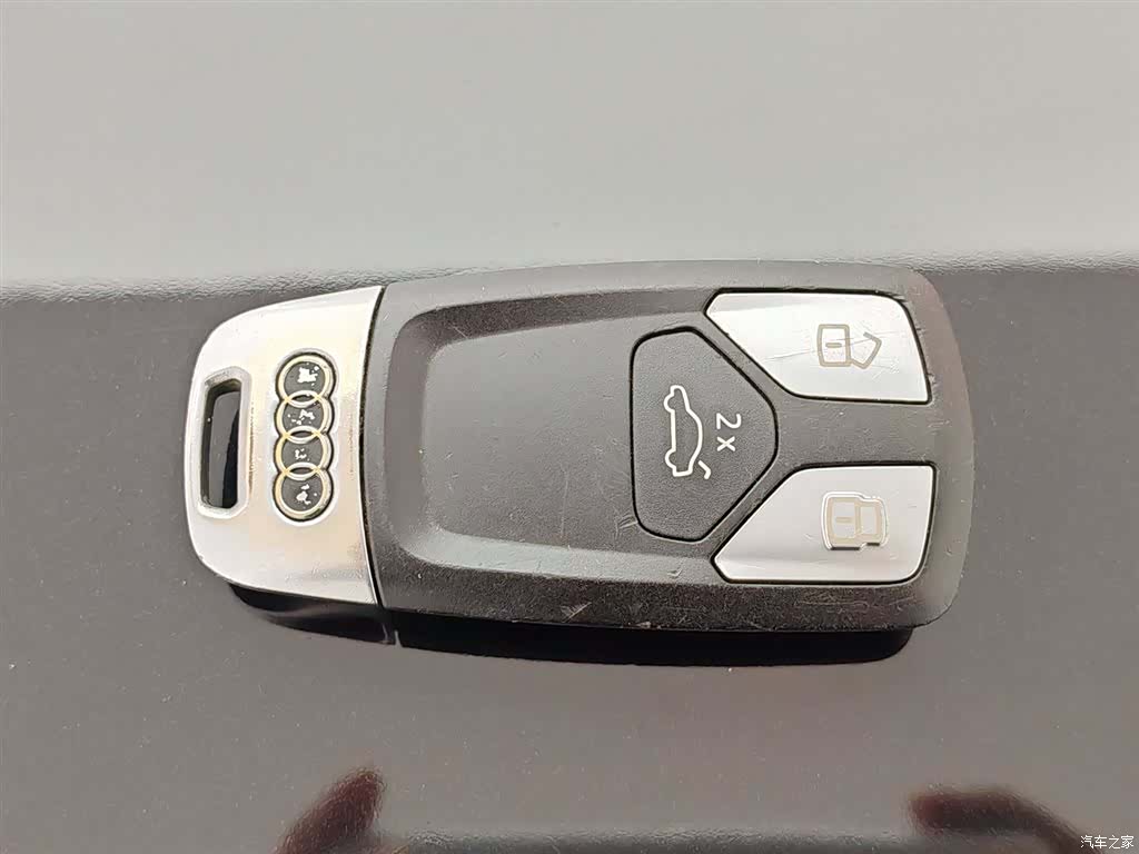 Audi Q5L, 2020 19