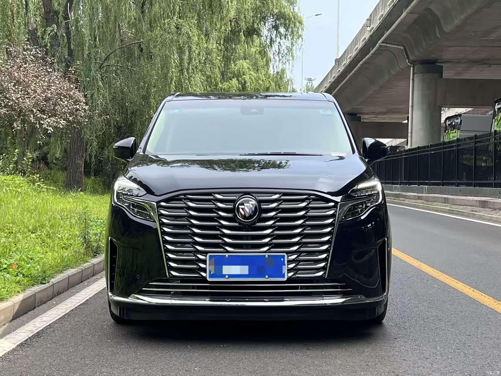 Buick GL8, 2023 2