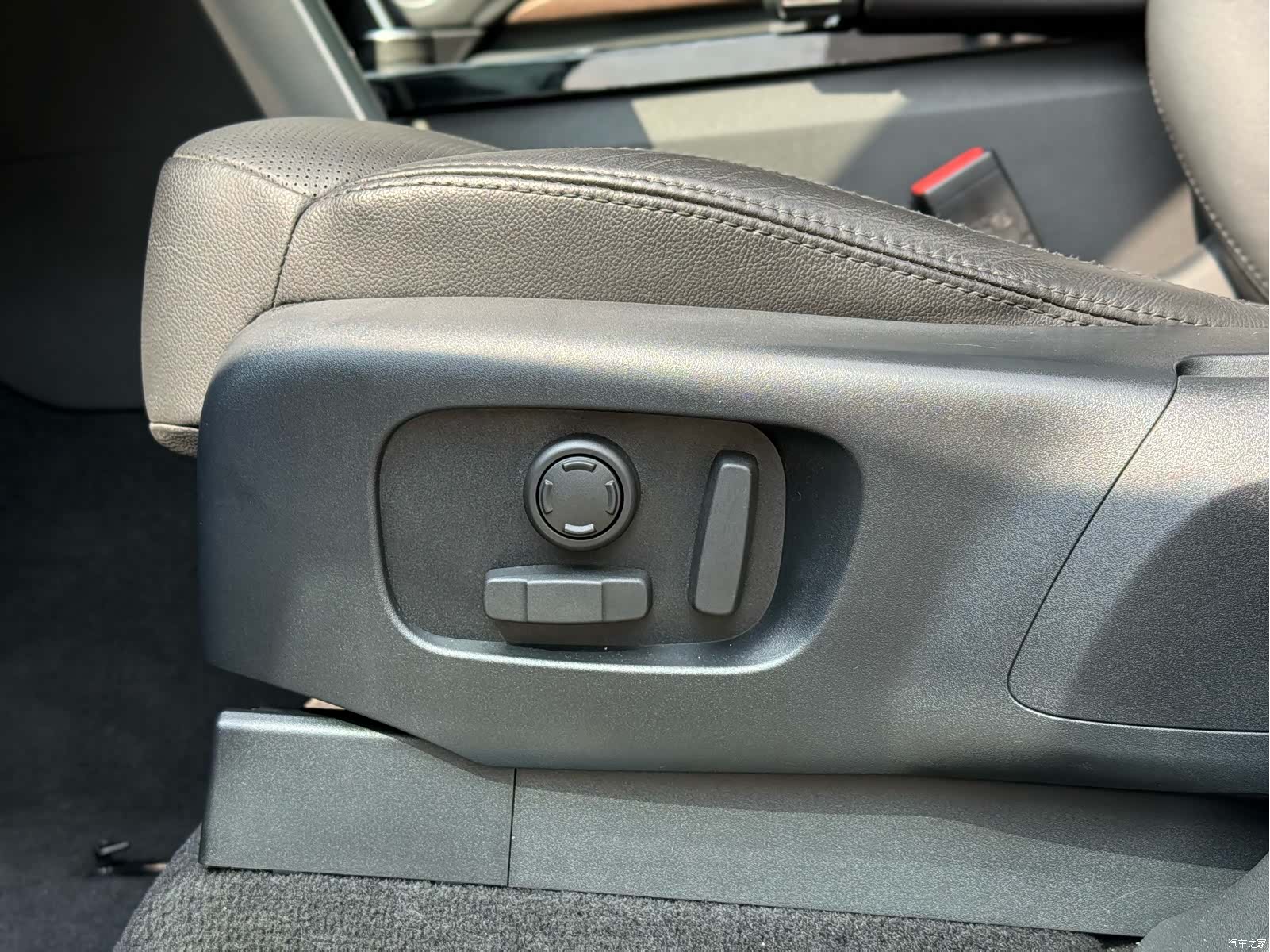 Land Rover Discovery, 2018 13