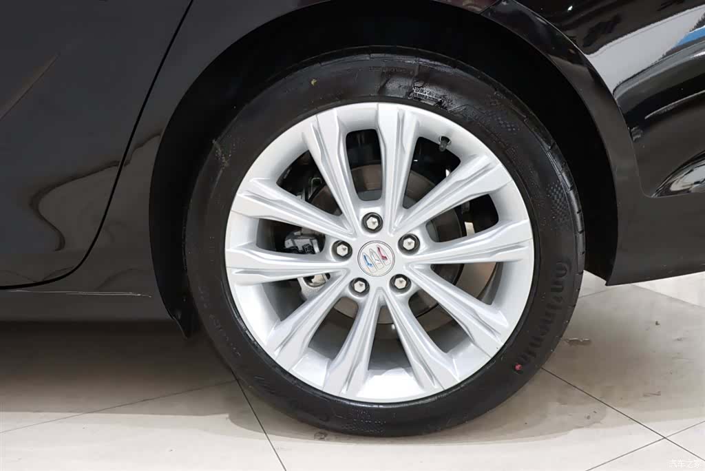 Buick Regal, 2025 20