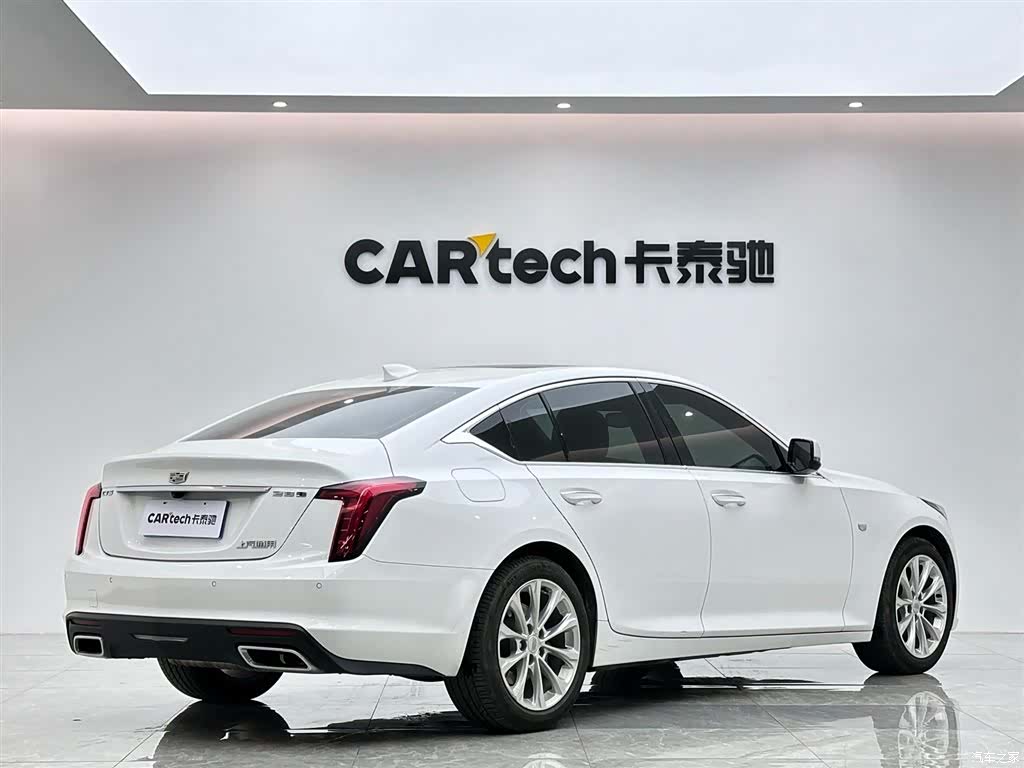 Cadillac CT5, 2024 все фото