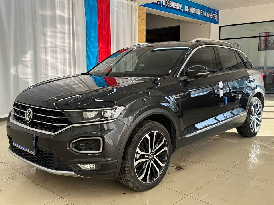 Volkswagen T-ROC exploring Songs