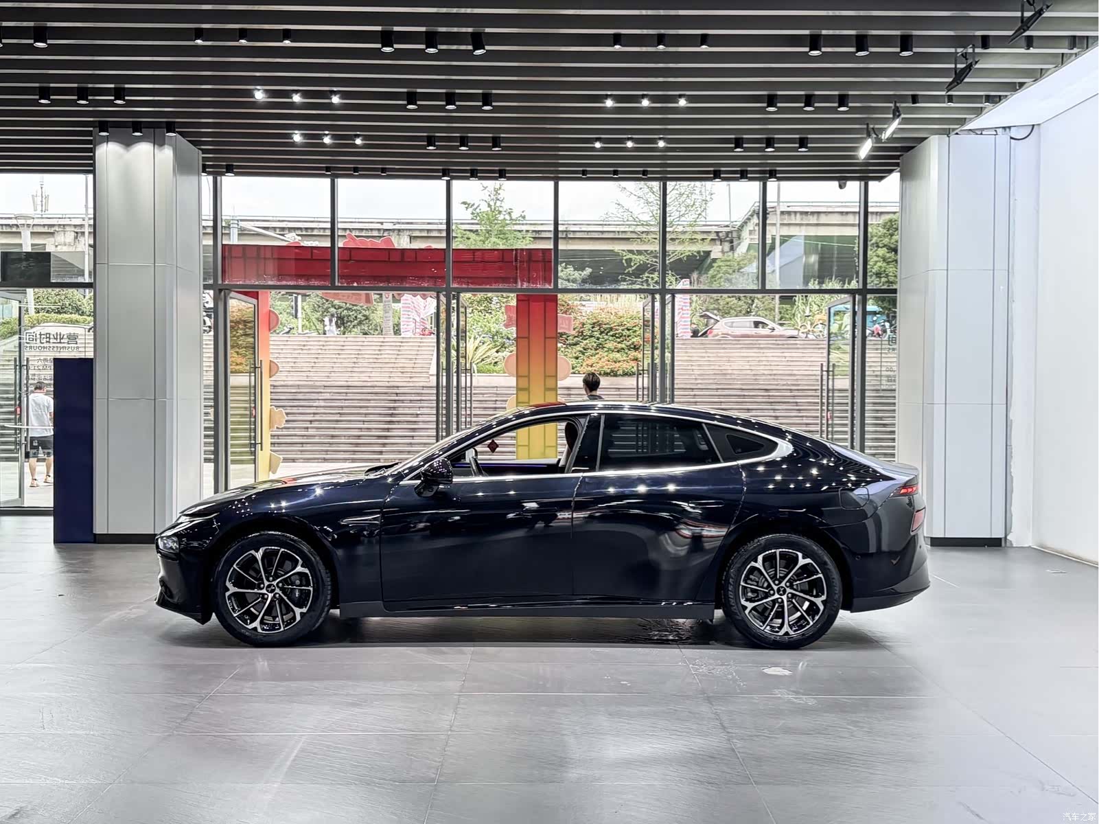 Xpeng P7, 2021 4