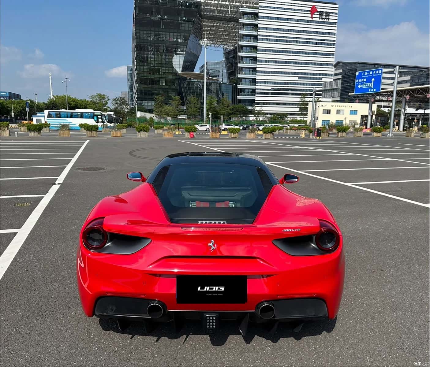 Ferrari 488, 2017 7