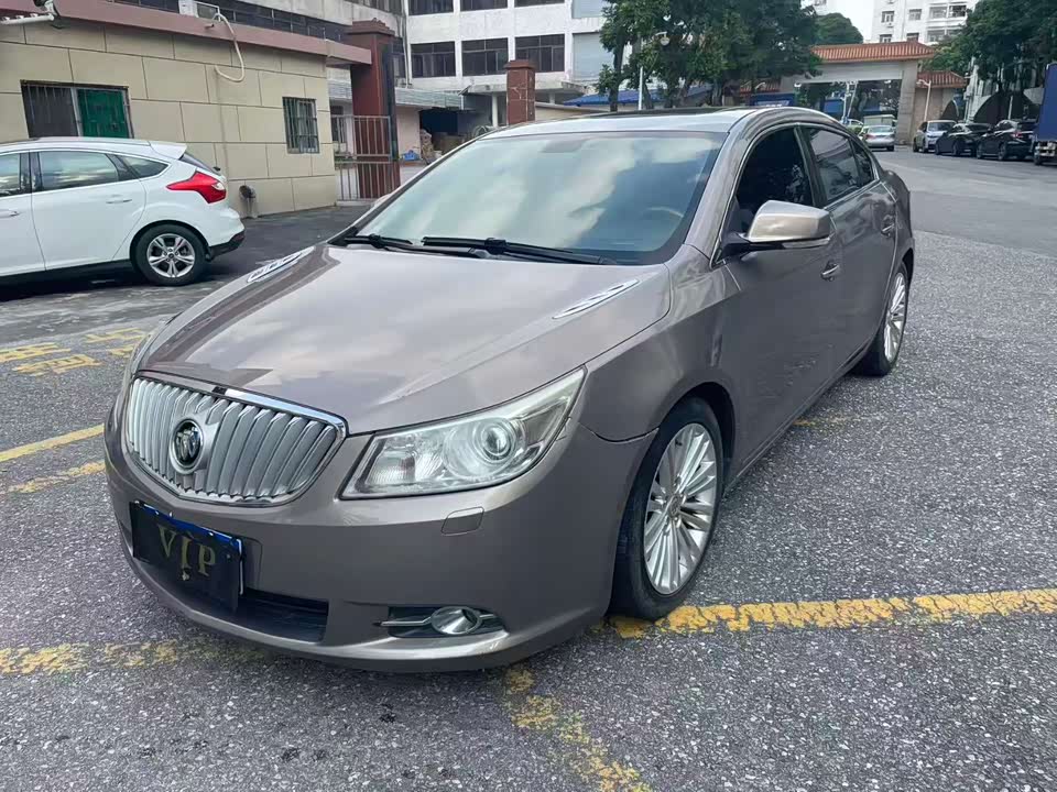 Buick Lacrosse