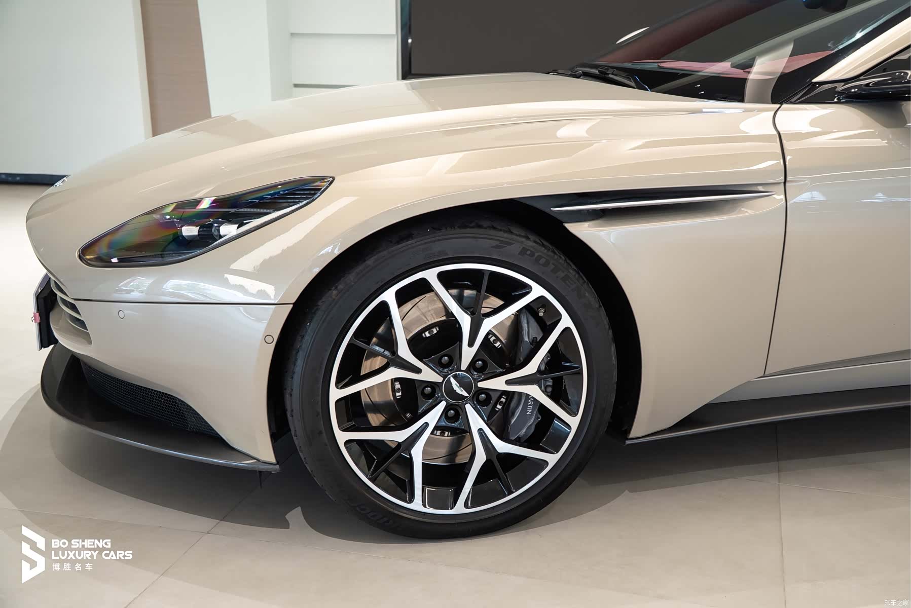 Aston Martin DB11, 2018 20