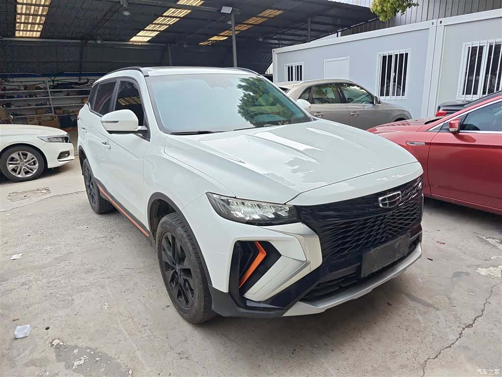 Geely Boyue, 2023 4